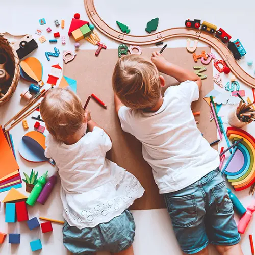 Espace de jeux intérieur pour enfants chez Madameuhseiur